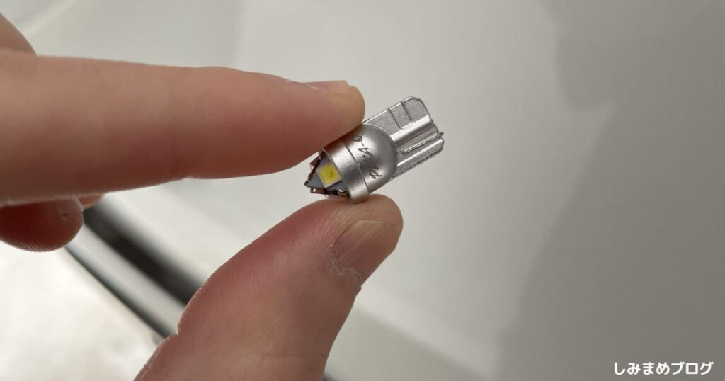 【良コスパ白色LED】スペーシアギアのナンバー灯におすすめ｜ピカキュウT10 - しみまめブログ